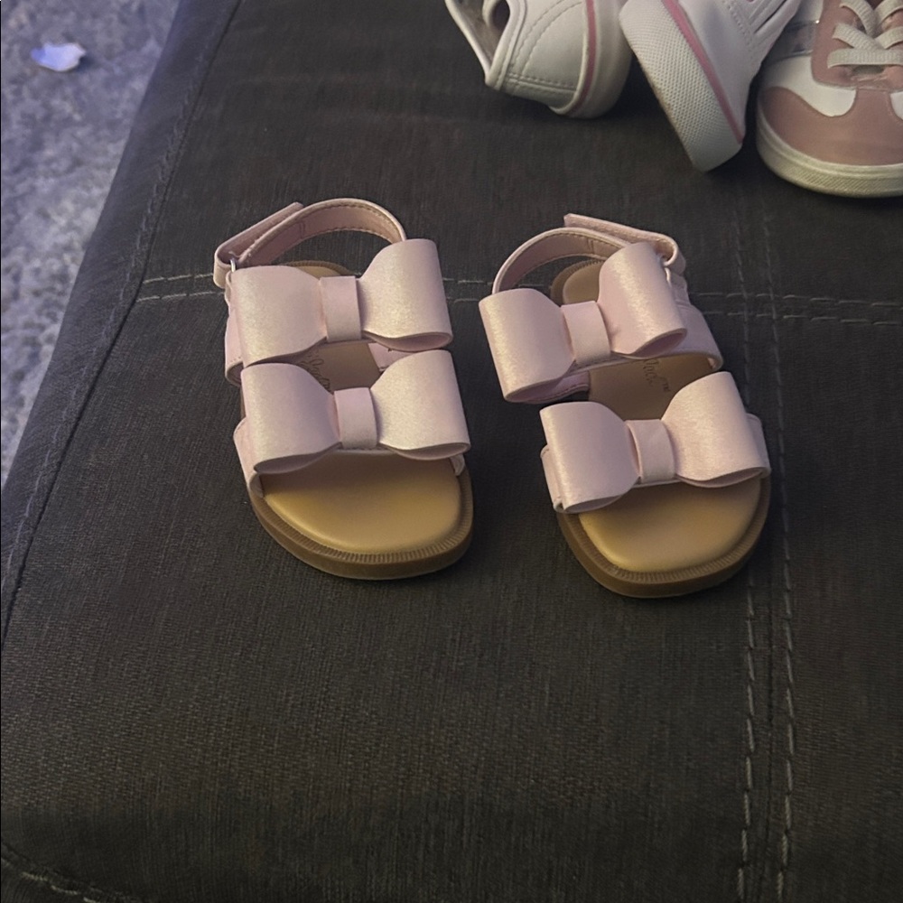 Cat & Jack Light Pink Bow Sandals